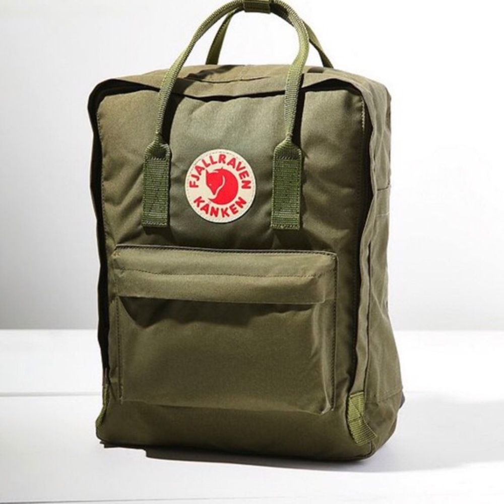 Fjallraven Kanken back pack in Army Green
